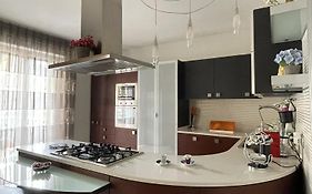 Suite Gravina + Box Auto Privato